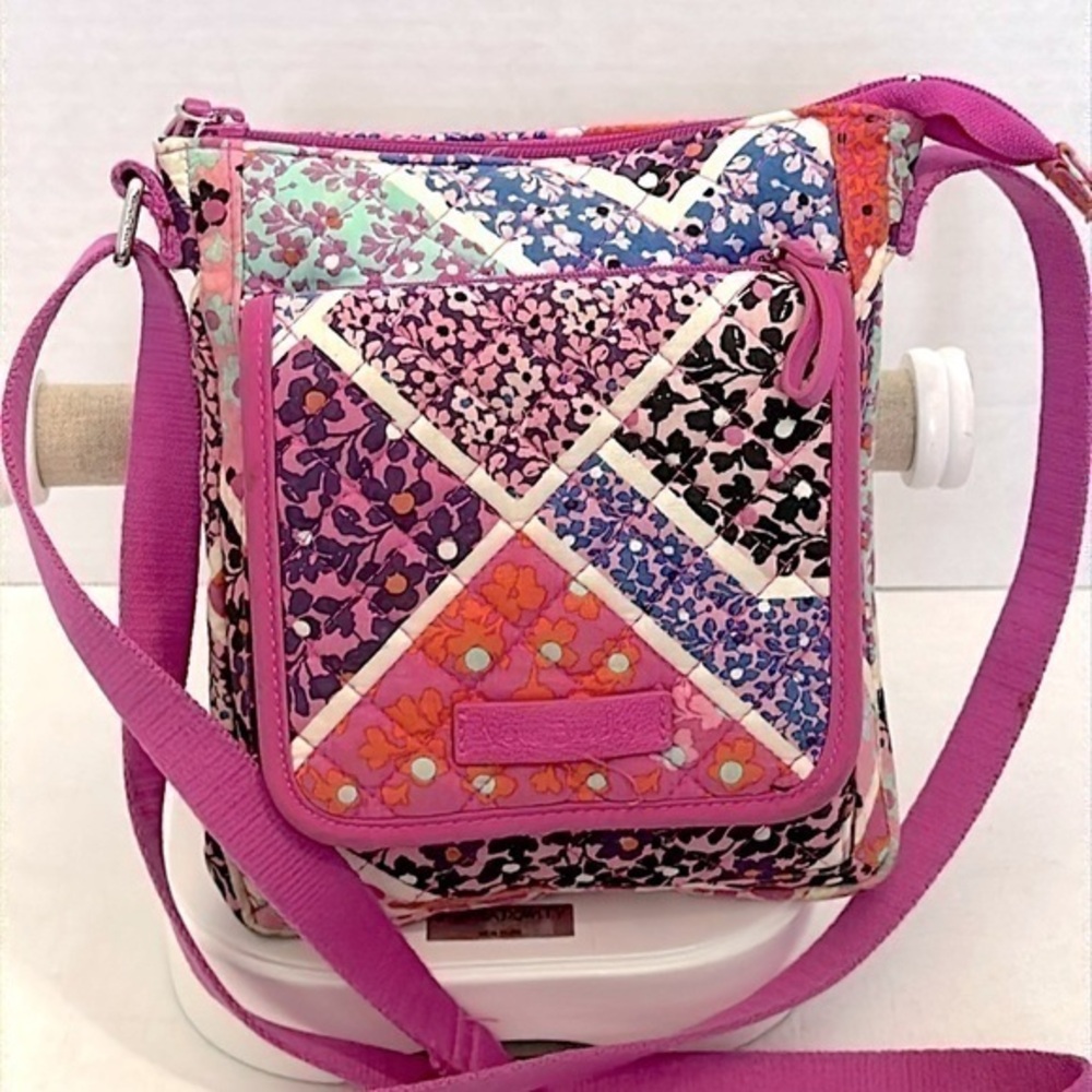 Vera Bradley Modern Medley Quilted Iconic Rfid mini Hipster Crossbody EUC